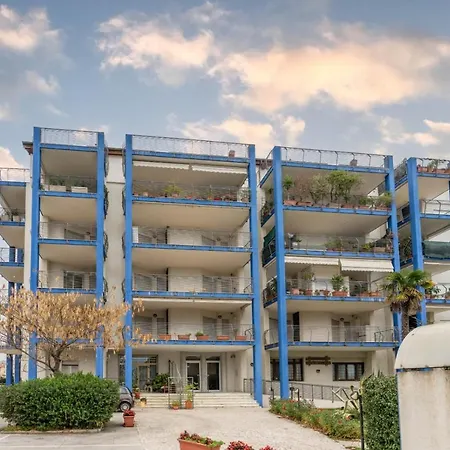 Апартаменты Acqua Marina Silvi *